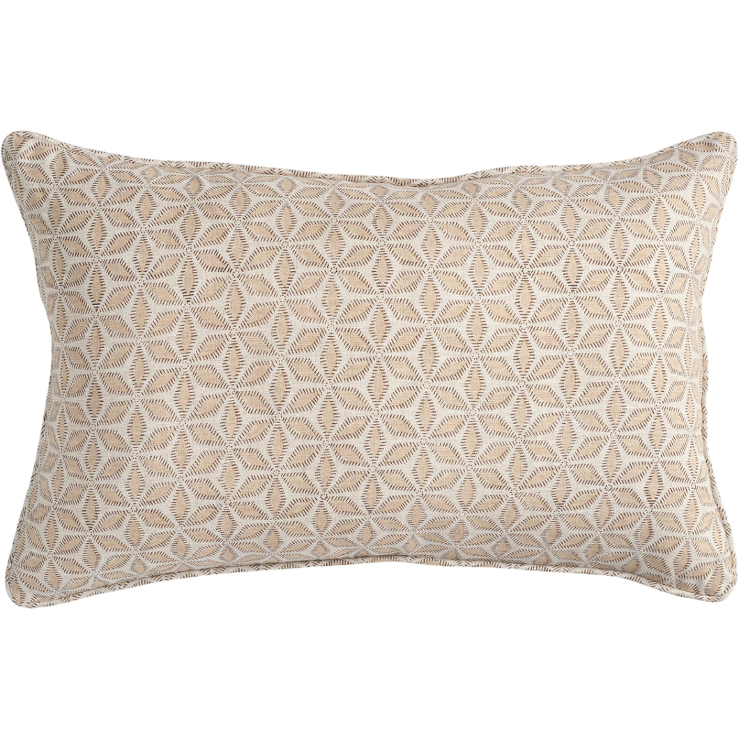 Hanami Shell Cushion